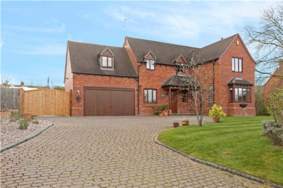 5 Bedroom Detached